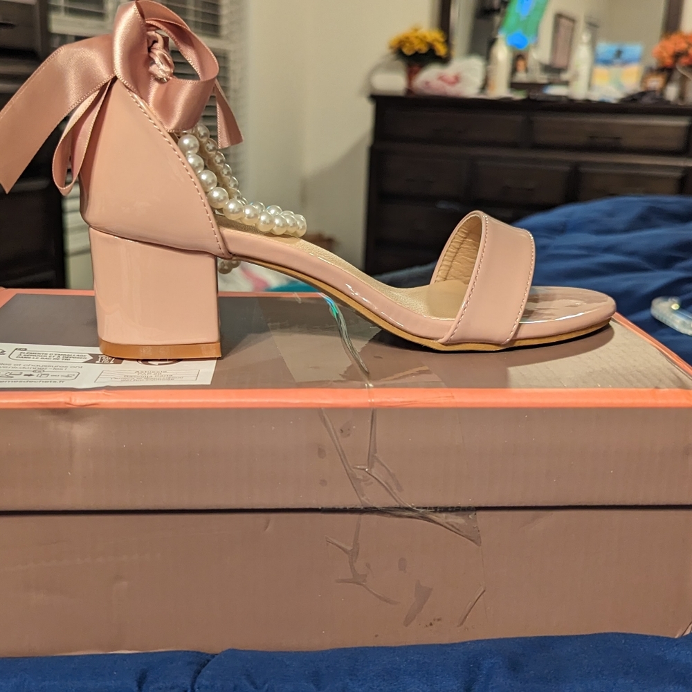 Women's Pink Pearl Chunky Sandals